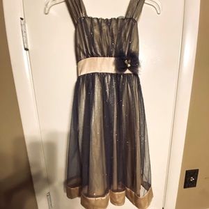 Elegant Girl's Princess Dress Gold & Black Size 14